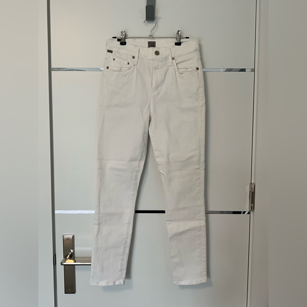 White Women’s Straight-Leg Jeans